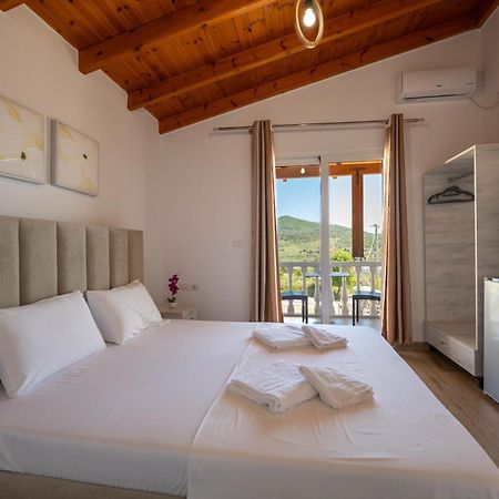 Villa Sunny Ksamil Bagian luar foto