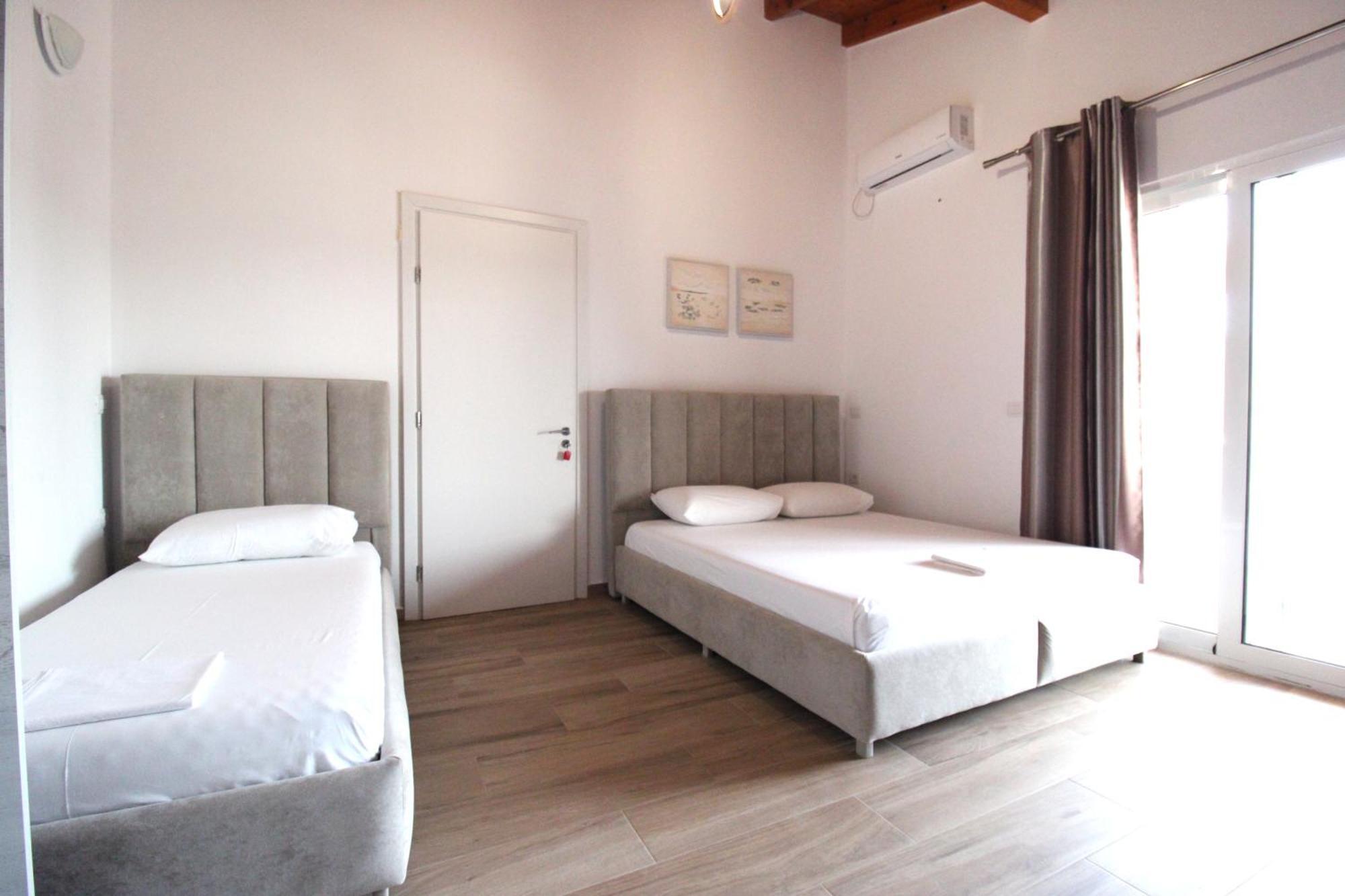 Villa Sunny Ksamil Bagian luar foto