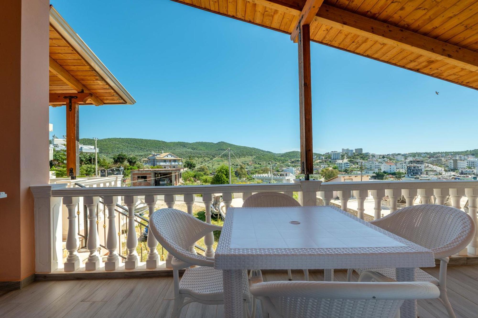 Villa Sunny Ksamil Bagian luar foto