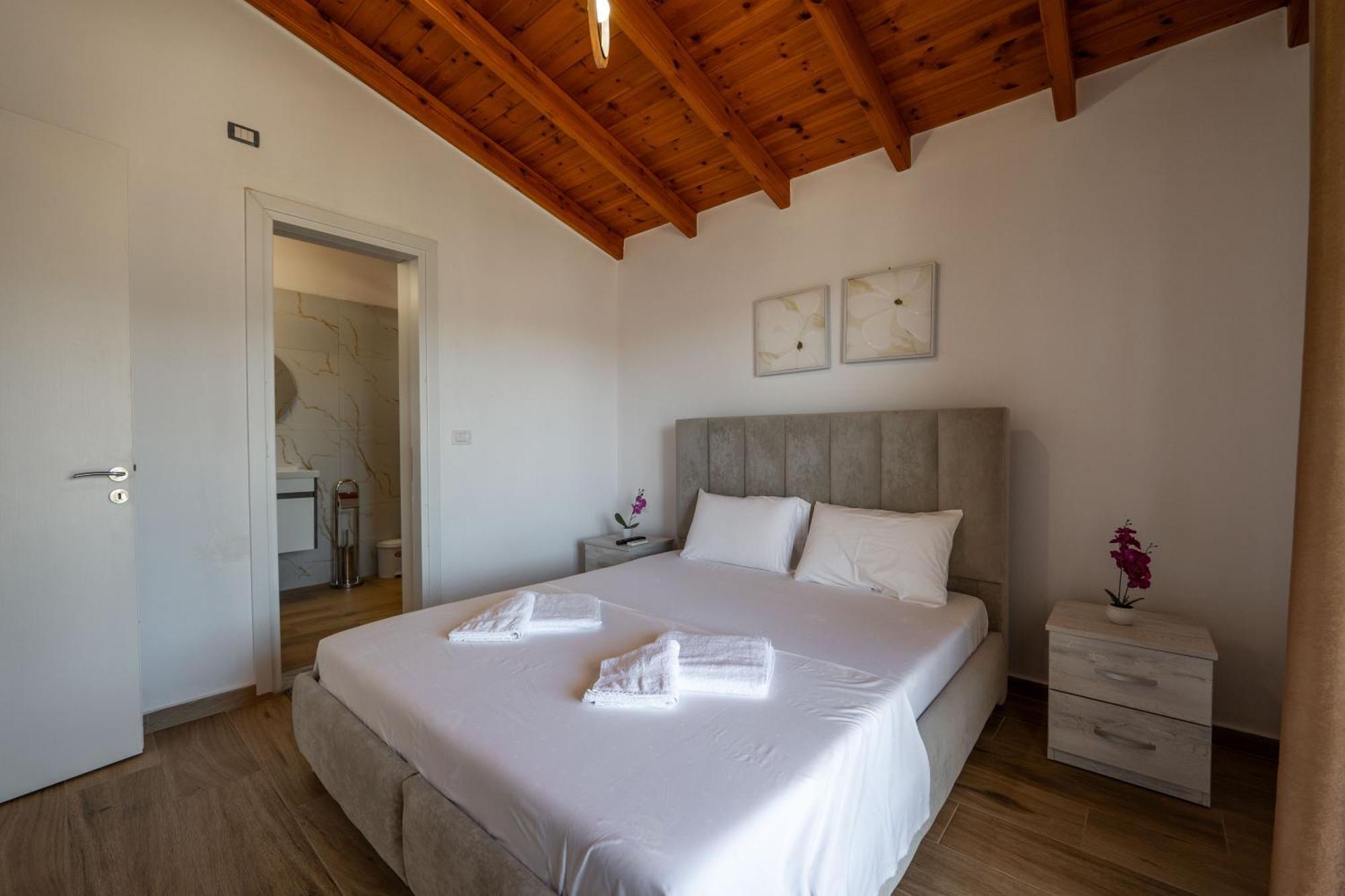 Villa Sunny Ksamil Bagian luar foto