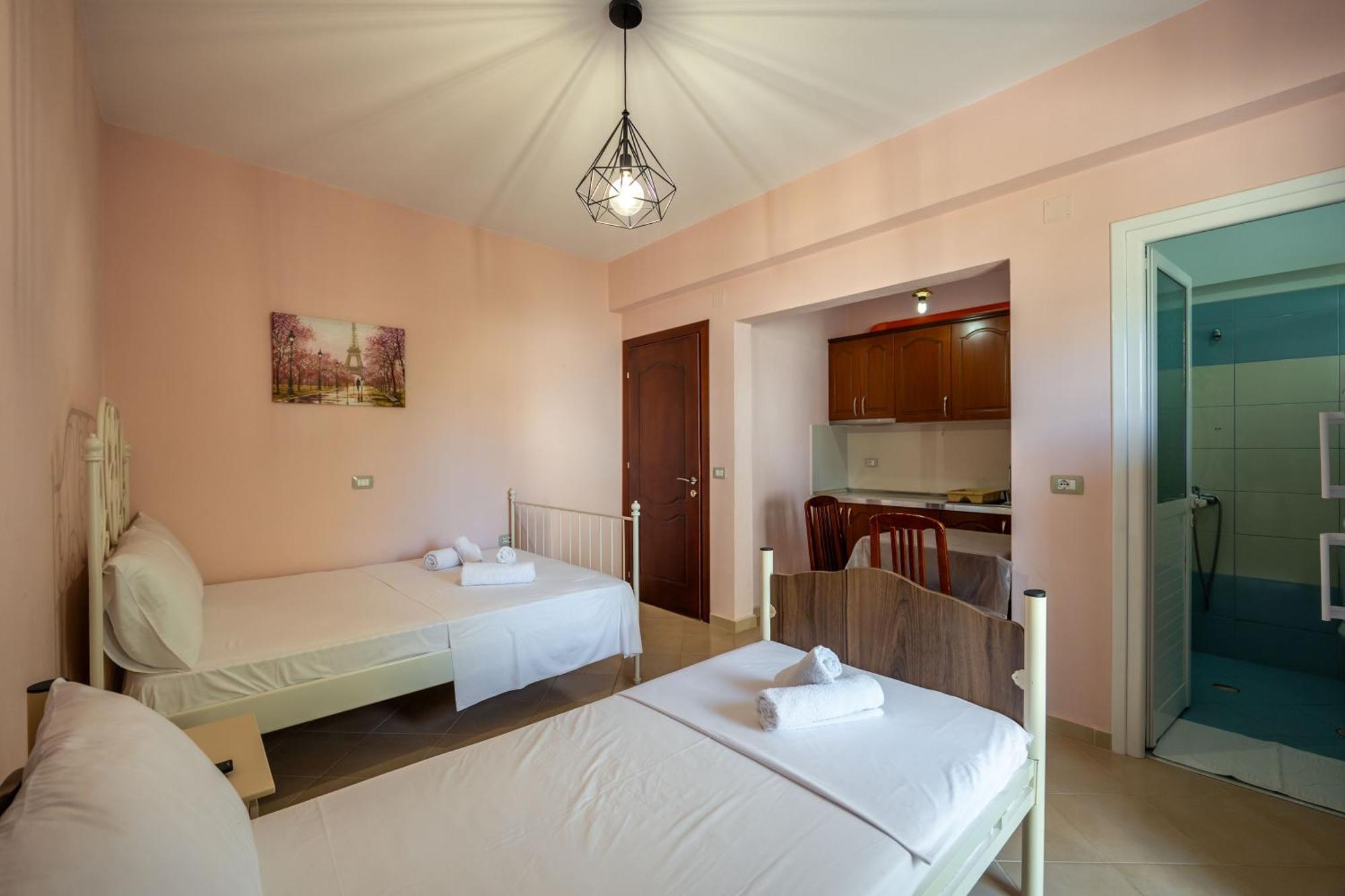 Villa Sunny Ksamil Bagian luar foto
