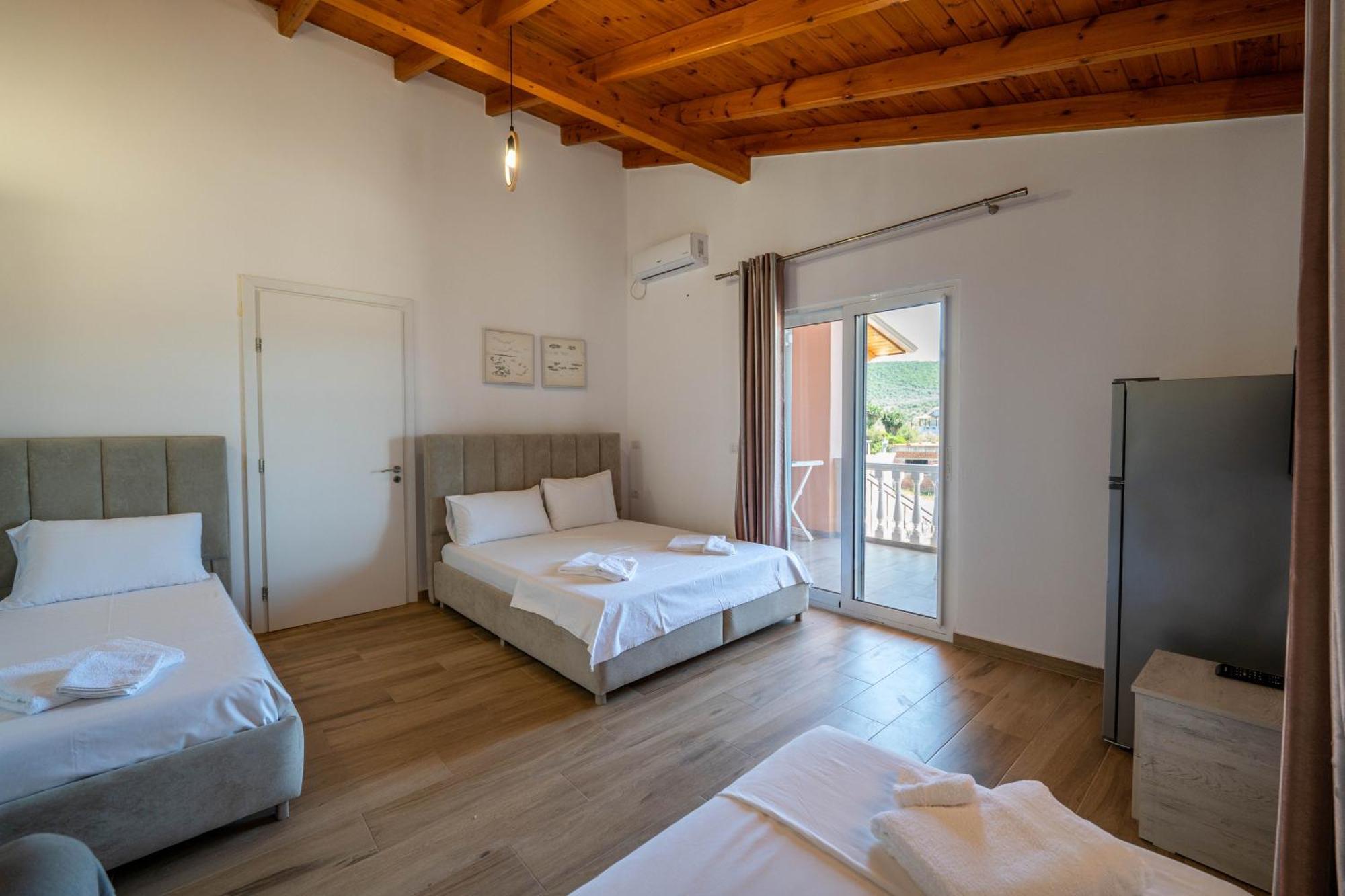 Villa Sunny Ksamil Bagian luar foto