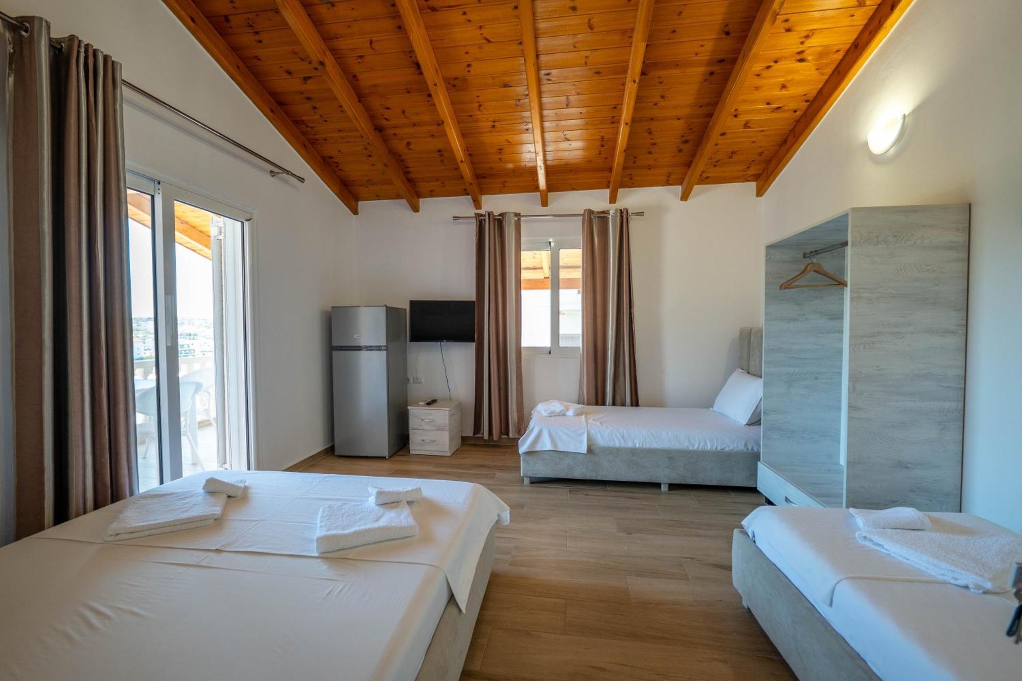 Villa Sunny Ksamil Bagian luar foto